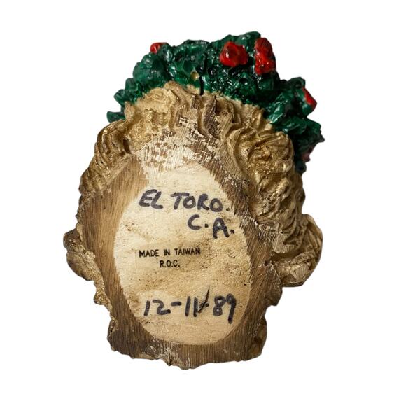 1980's Vintage Plaster Santa Claus Christmas Ornament Made in Taiwan - Picture 6 of 9